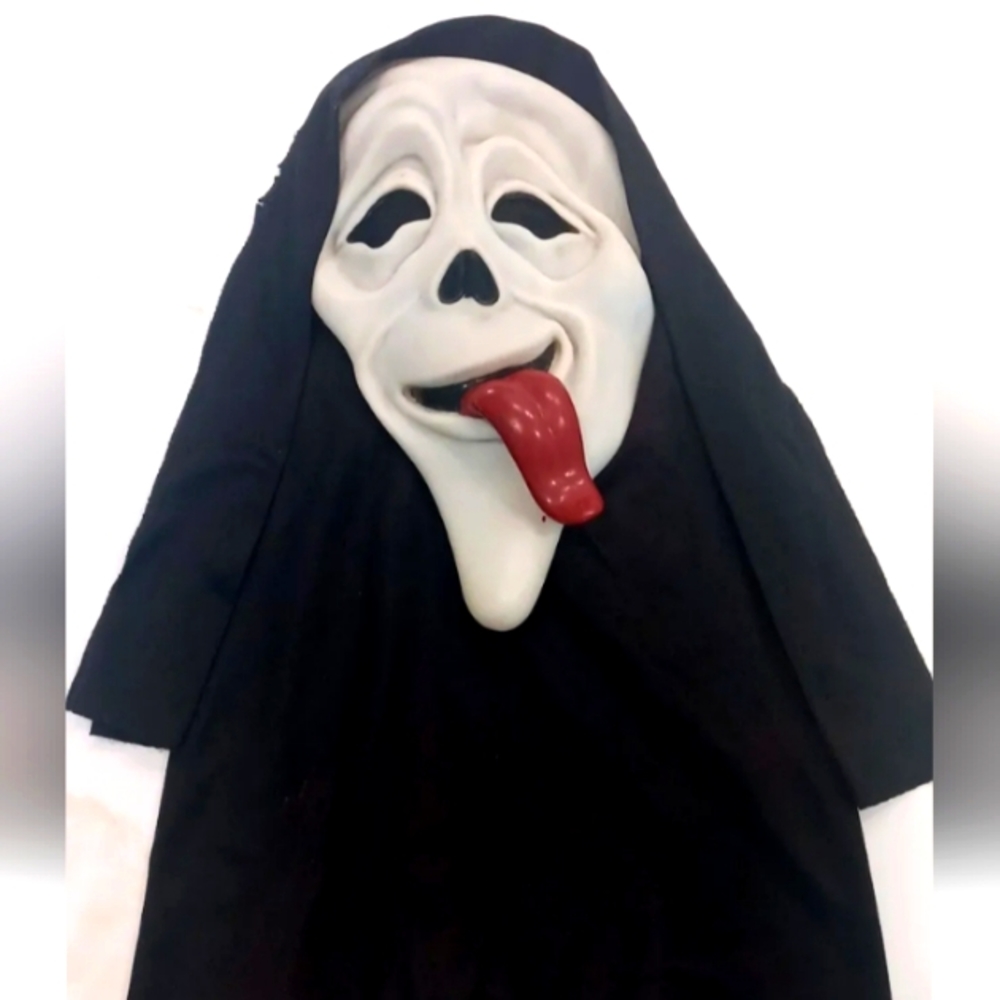 Vtg 90s Fun World Scary Movie Ghost Face Scream Mask Whassup Easter Unlimited